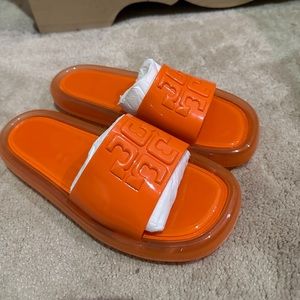 Brand New - Never Worn Tory Burch Sandals